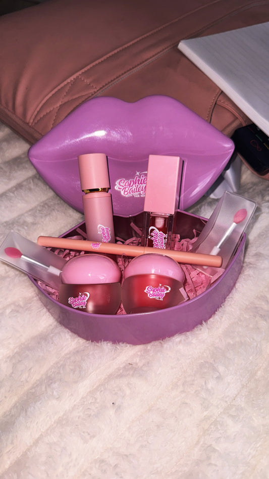 5 piece lip set with lip case