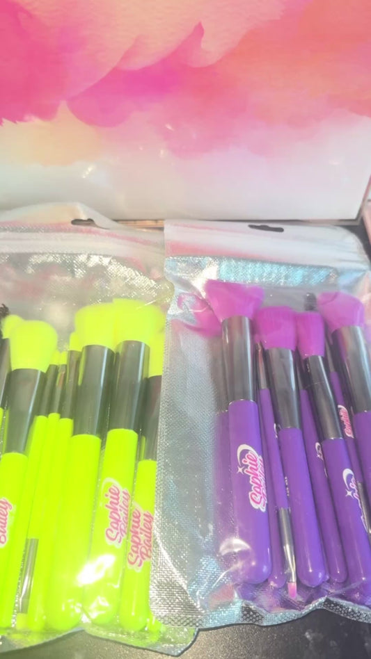 Make up brush set